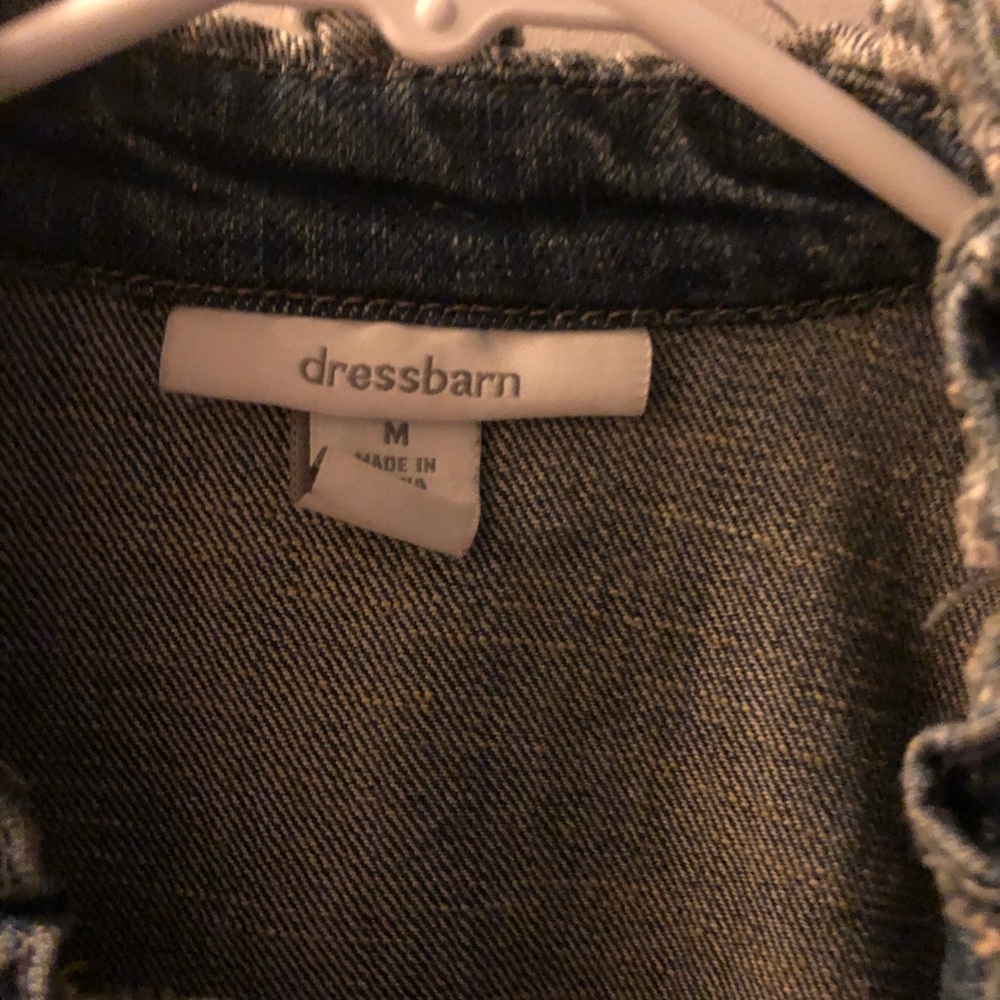 Dress barn - Picture 2 of 3